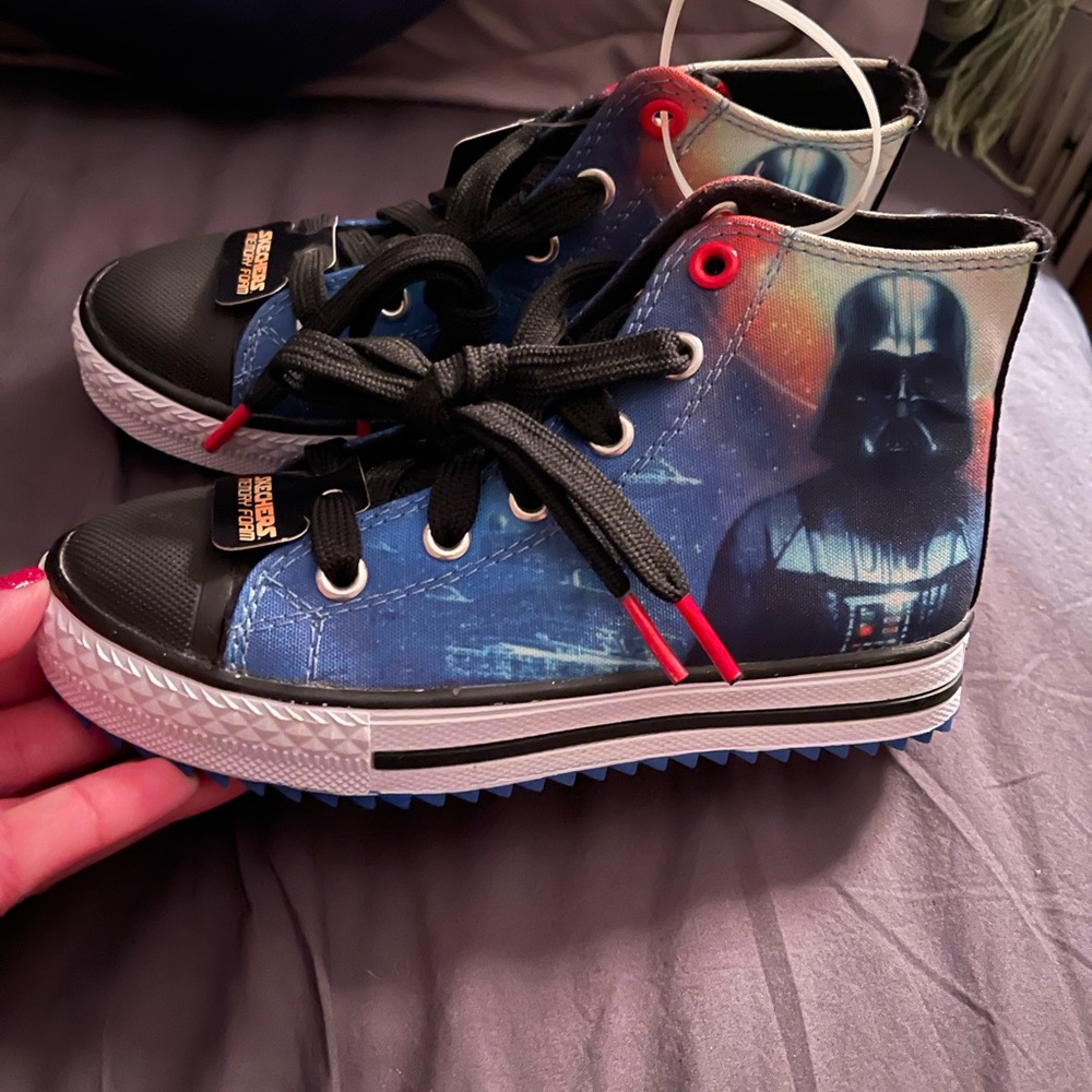 Kids Star Wars Sketchers - Size 12